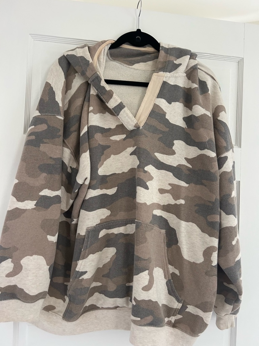 Camo Hooded Pullover Sweatshirt - Neutral Tones